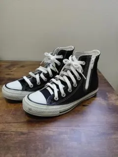コンバース 黒 ハイカットスニーカー　23センチ