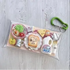 ガチャ詰めポーチ　クリアポーチ　キーホルダー　ミニチュア　キャンディバック