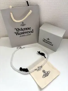 【美品】Vivienne Westwood パールネックレス