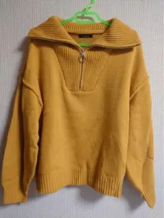 【L】マスタードカラー　ハーフジッパーニット