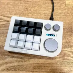 希少】 新品同様パイオニア マッキントッシュ ADBキーボード MPC-KB2