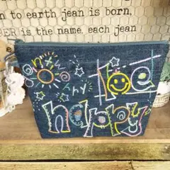 刺繍デニムポーチ　No.224　デニムリメイク　コスメポーチ　小物入れ