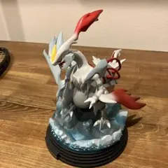 2025年最新】ホワイトキュレム フィギュアの人気アイテム - メルカリ