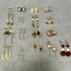 【一つ300円】多様なデザインのイヤリング12ペアセット