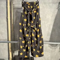 リボン付花柄ワイドパンツ