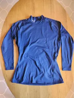 UNDER ARMOUR ネイビー 長袖アンダーシャツLG