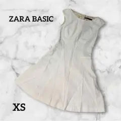 ZARA BASIC クリーム色 ノースリーブ ワンピース XSサイズのサムネイル