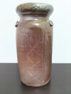黒茶色の陶器の水鉢。アンティーク。メダカ鉢。金魚鉢。 高さ62センチ 黒茶色の陶器の水鉢。アンティーク。メダカ鉢。金魚鉢。 高さ62センチ