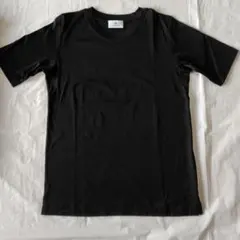 AIGNER アイグナー ブラック クルーネック Tシャツ 未使用のサムネイル