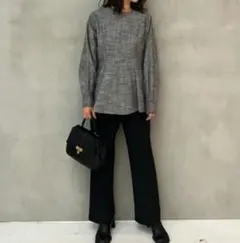 8040 ミラオーウェン ペプラムトップスシガレットパンツSET UP グレー