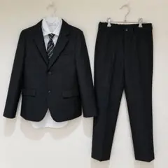 黒いスーツ 160cm ネクタイ付き