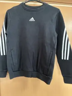 adidas ブラック スウェット ⭐️サイズ150