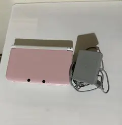 3DSLL ピンク（初期化済み）充電器付き タッチペンなし