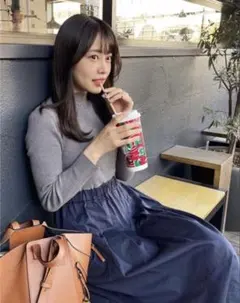 Item thumbnail for item f6ce2a71-9ec6-416d-9054-98d63277684c