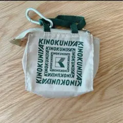 Item thumbnail for item 6bb82867-551b-4a0d-8e22-81a5d9b8c3f1