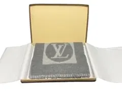 Item thumbnail for item e395e42a-37b8-4b4a-bbb5-8191f38c6d59