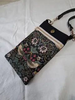 【やあよ様】ウィリアムモリス　いちご泥棒　スマホショルダーバッグ　紐なし