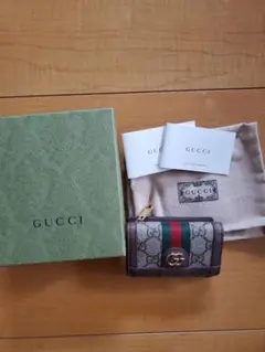 GUCCI 三つ折り財布 GGキャンバス