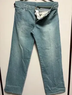 beams デニムパンツ ライトブルー　9号〜11号のサムネイル