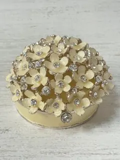 Francfrancお花アクセサリー入れ ジュエリーケース