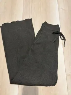 UNIQLO ウォッシャブルニットリブパンツ　Mサイズ