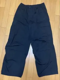 GU カーゴパンツ 黒 Mサイズ