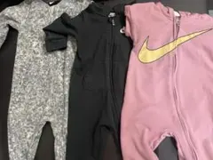 Nikeロンパース3点セット（グレー・ピンク・黒)