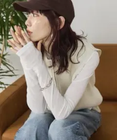 Auntie Rosa Holiday シアーリブサムホールプルオーバーのサムネイル