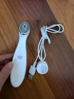 ニュースキンの美顔器お譲りします NU SKIN（フェイスケア/美顔器）のフリマアイテム一覧