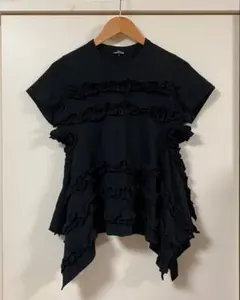 【美品】tricot comme des garcons フリル 変形 Tシャツのサムネイル