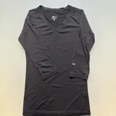 ミズノ　Ｖネックアンダーシャツ　黒　M 七分袖