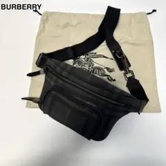 m71【極美品】保存袋付　バーバリー　チェック　PVC ボディバッグ　ショルダー