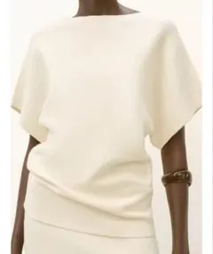 ZARA ワイドスリーブニットセーター　五分袖 オフホワイトのサムネイル