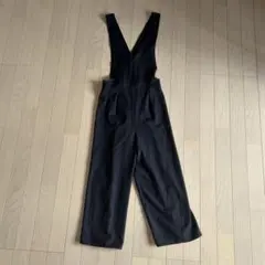 ブラック Vネック サロペット