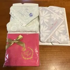 タオルハンカチ　3点セット　ローラアシュレイ　マリークァント　パレロワイヤル