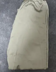 ユニクロ　サテン　パンツ　紐なしLサイズ