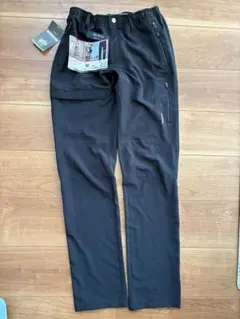 新品　FieldCore フィットスタイル ブラックパンツ M