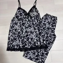 バラ柄レース付きルームウェアセット