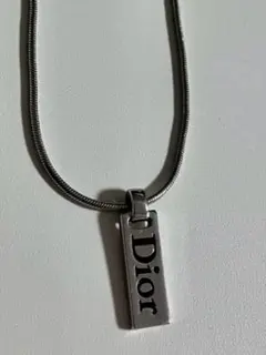 Christian Dior ロゴ プレート シルバー ネックレス
