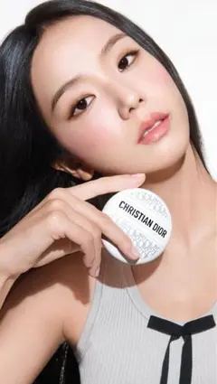 Christian Dior LE BAUME ボディ・フェイス・リップクリームのサムネイル