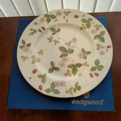 WEDGWOOD　ワイルドストロベリープレート大