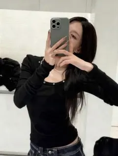 ブラック 長袖トップス リブ 韓国 ワンホン シズニルック ウィッシュコア