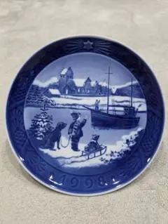Royal Copenhagen 2005年皿 未使用品 - メルカリ