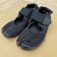 Nike エアリフト　ブリーズ