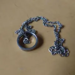 り*と様 リング型ペンダント ネックレス