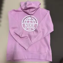 NIKE ピンク パーカー 国際的ロゴ