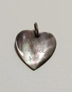 「ブルーム」黒蝶貝 ハートモチーフペンダントトップ 美品