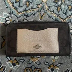 コーチ　COACH 二つ折り財布 長財布　ブラウン