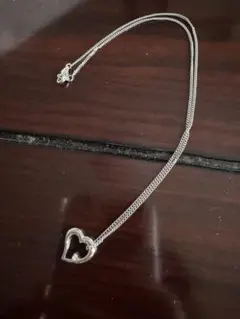 シルバー ハート型ペンダント ネックレス
