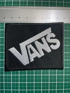 アイロンワッペン■◾️VANS◾️■黒